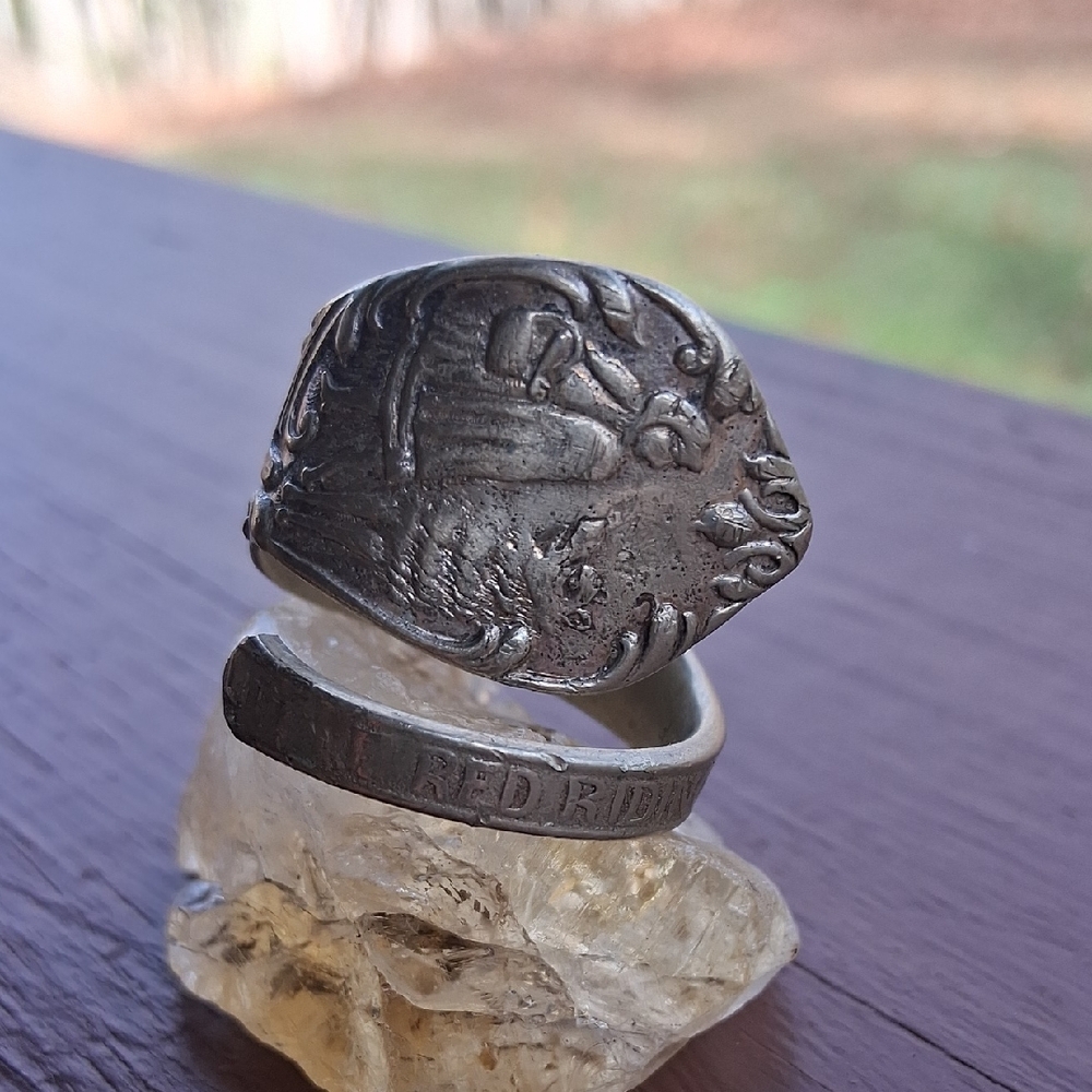 ASOKristenStewart Circa1940/50 Silverplate Red Riding Hood Odd Ring